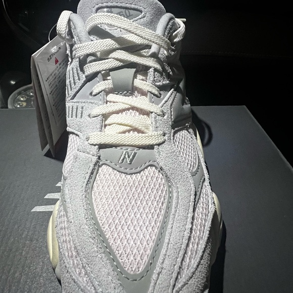 New Balance White Sneakers - Picture 3 of 9